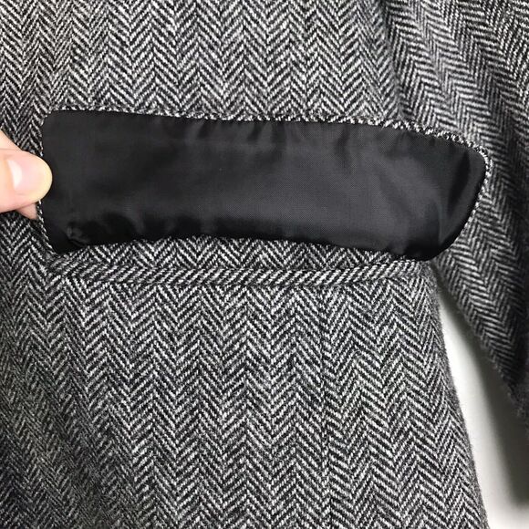 UNIQLO Women's Wool Blend Blazer Jacket Gray Herringbone Lined Pockets Size XS - Picture 4 of 9